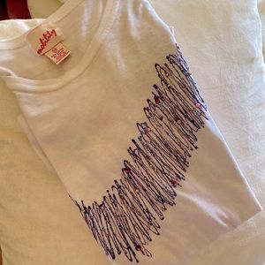 WOMANS Boutique purchased hand Made T-Shirt! Machine Washable! ❤️❤️❤️🌻🌻🌻🌻